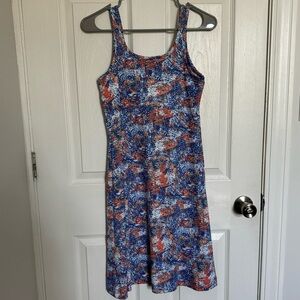 Women’s Columbia dress size XS